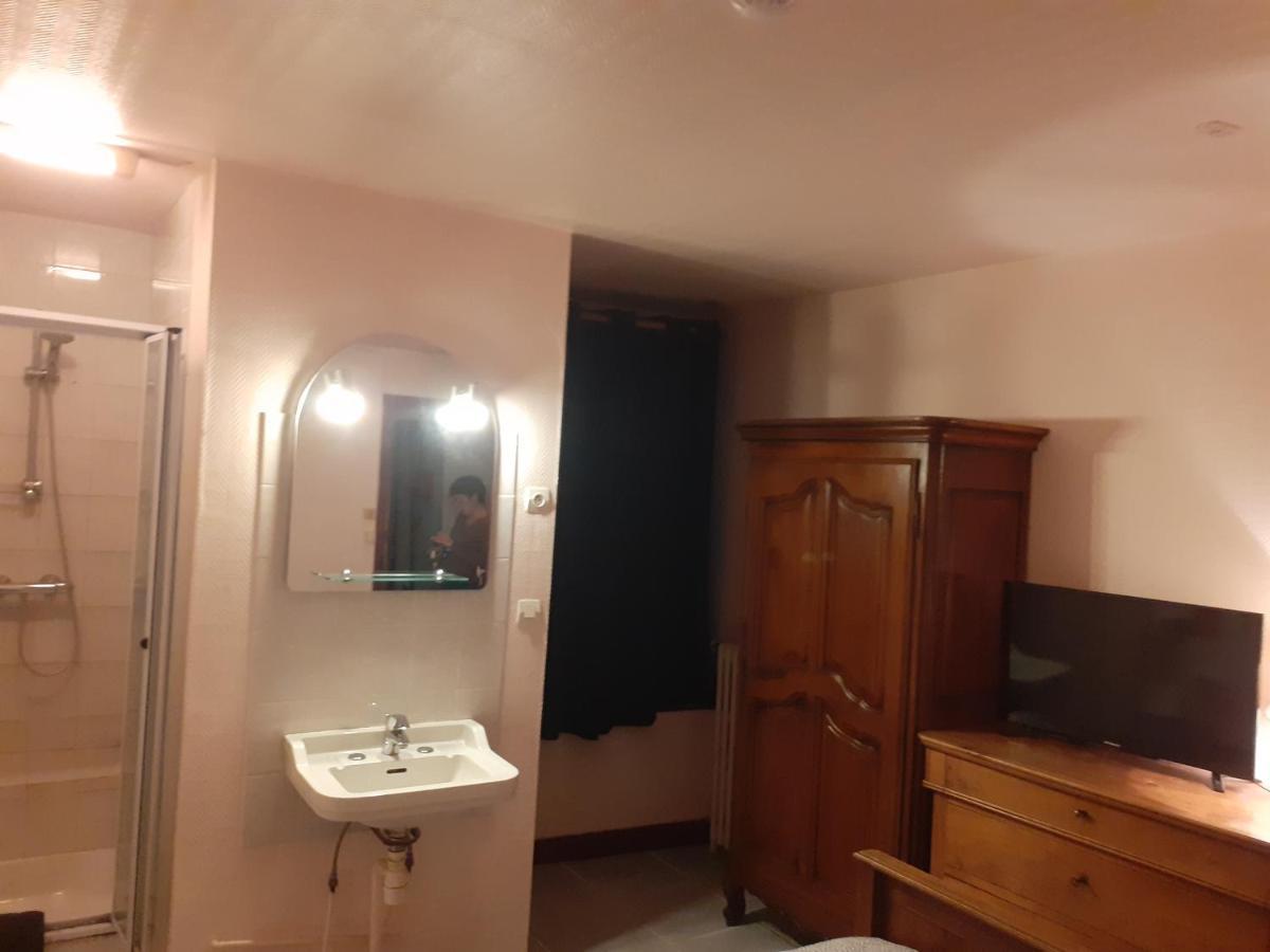 Le Grand Cerf Hotel Nonancourt Eksteriør billede